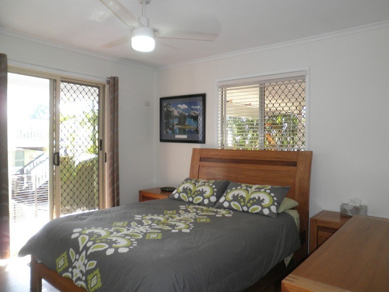 6 Kynance Street, Leichhardt QLD 4305