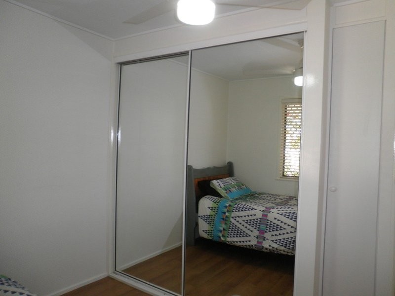 6 Kynance Street, Leichhardt QLD 4305
