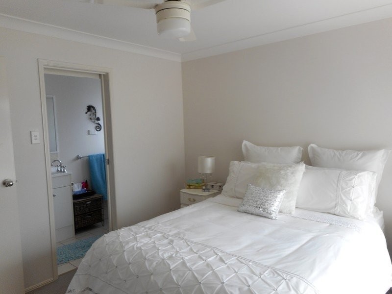 13 Wattle Crescent, Raceview QLD 4305