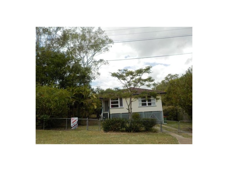 4 Melbourne Street, Brassall QLD 4305
