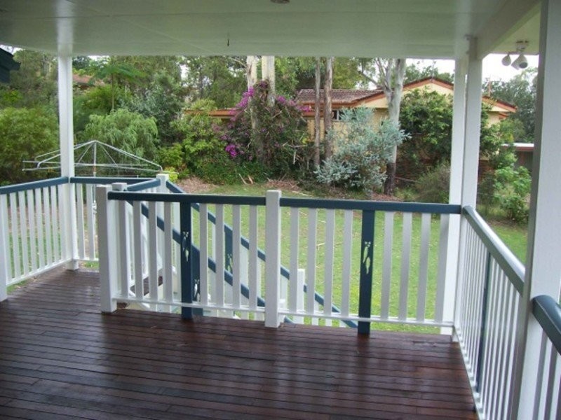 4 Melbourne Street, Brassall QLD 4305