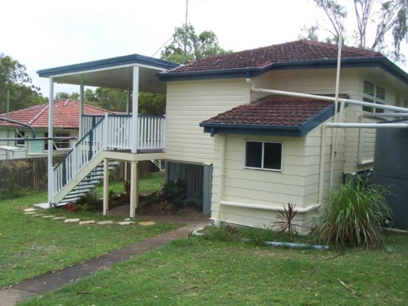 4 Melbourne Street, Brassall QLD 4305