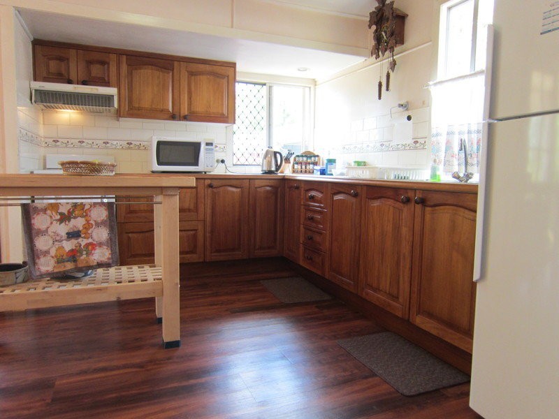 6 McMahon Street, Bundamba QLD 4304