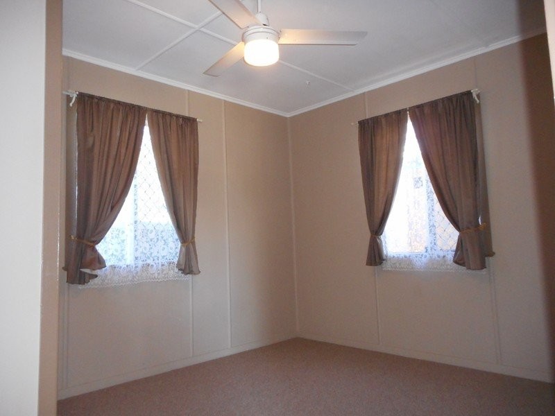 69 North High Street, Brassall QLD 4305