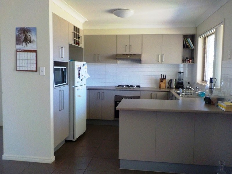 23 Sophie Street, Raceview QLD 4305