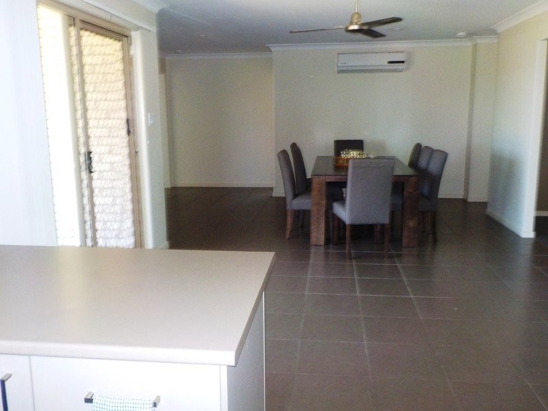 23 Sophie Street, Raceview QLD 4305