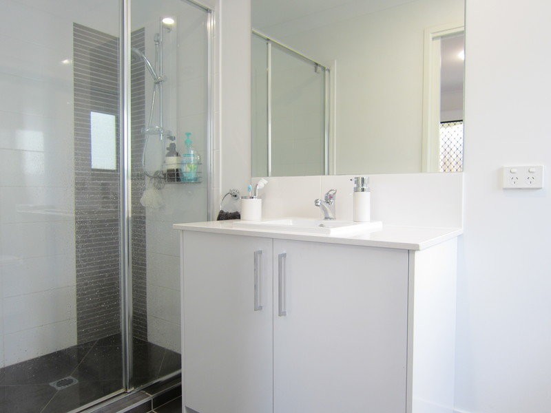 85 Brentwood Drive, Bundamba QLD 4304