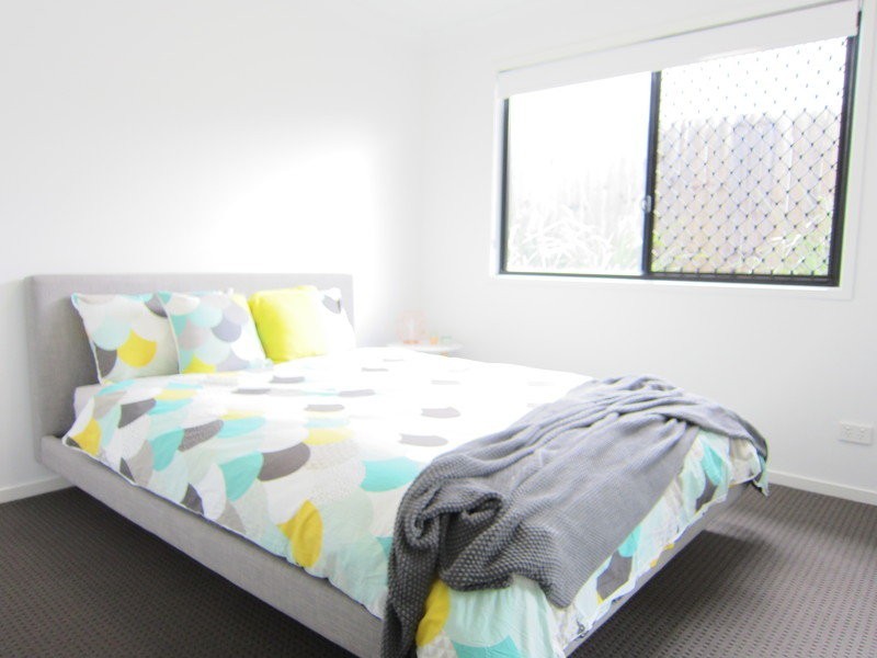 85 Brentwood Drive, Bundamba QLD 4304