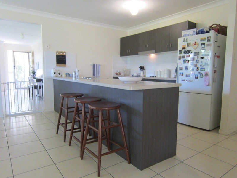 1 Heit Court, North Booval QLD 4304
