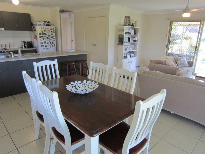 1 Heit Court, North Booval QLD 4304