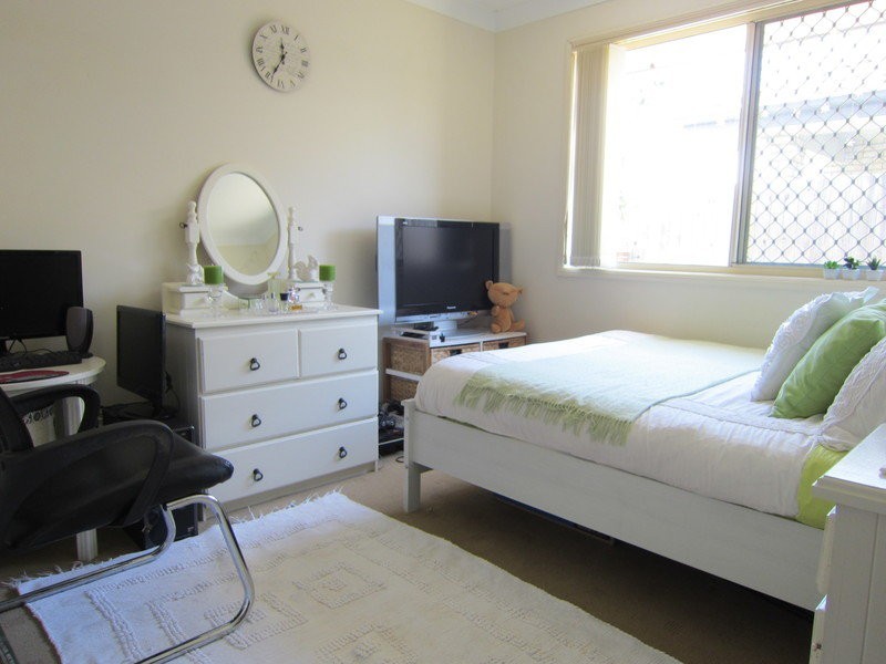 1 Heit Court, North Booval QLD 4304