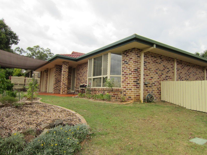 3 Lakewood Court, Flinders View QLD 4305