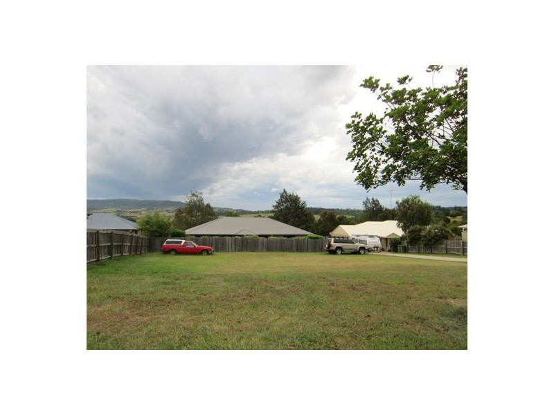 14 Birru Place, Rosewood QLD 4340