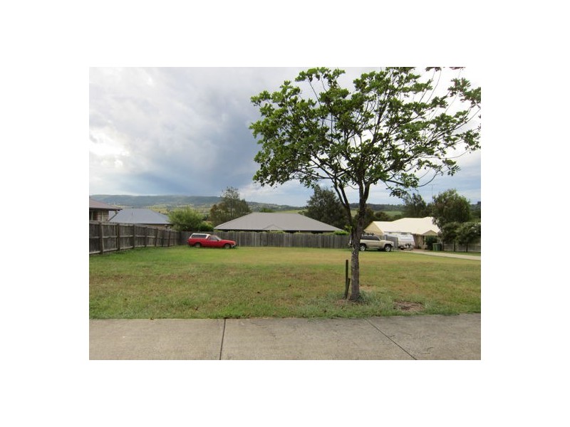 14 Birru Place, Rosewood QLD 4340