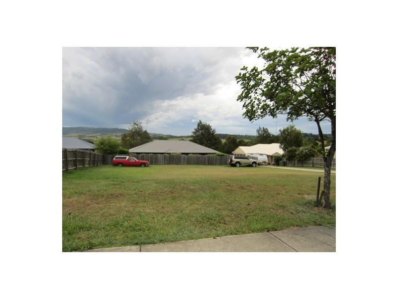 14 Birru Place, Rosewood QLD 4340