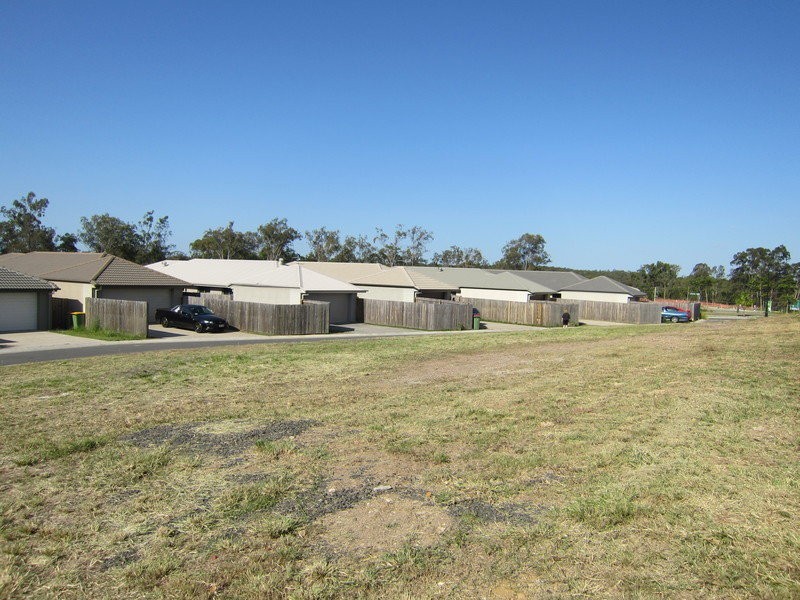 6 Glasswing Street, Deebing Heights QLD 4306