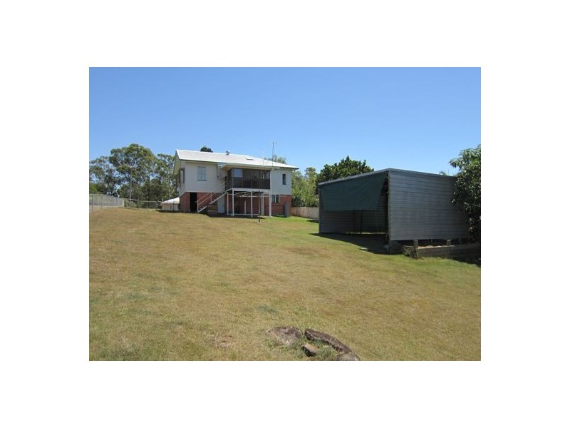 13 Albert Street, North Ipswich QLD 4305