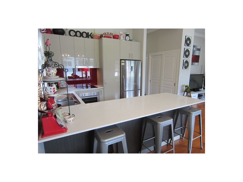 96 Thorn Street, Ipswich QLD 4305