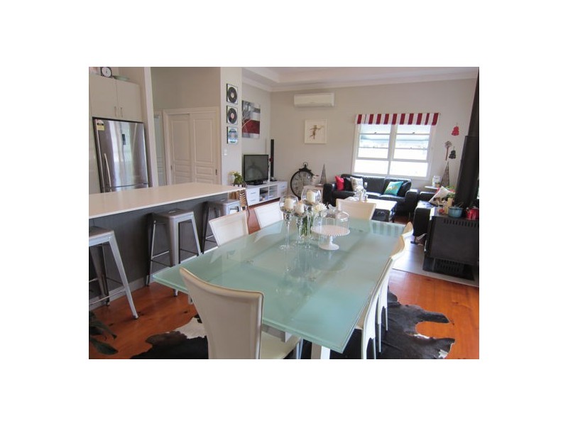 96 Thorn Street, Ipswich QLD 4305