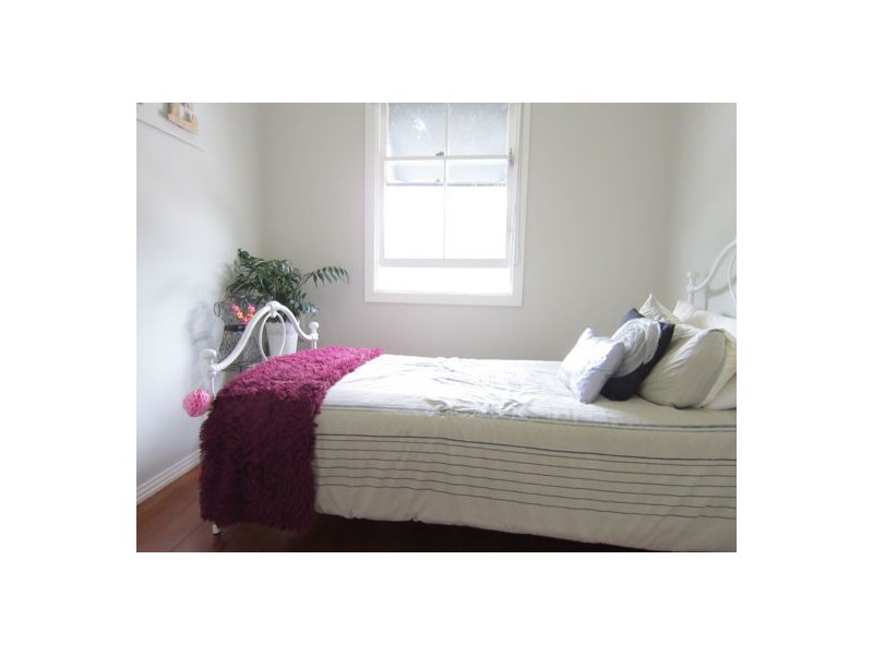 96 Thorn Street, Ipswich QLD 4305