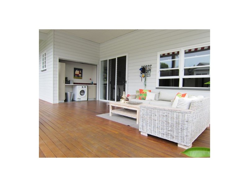 96 Thorn Street, Ipswich QLD 4305