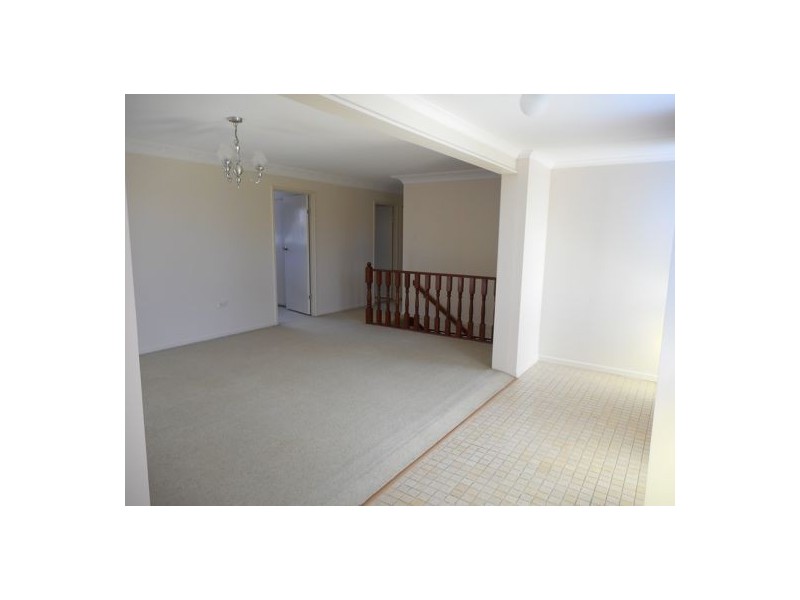 18 Aberdeen Street, Bundamba QLD 4304
