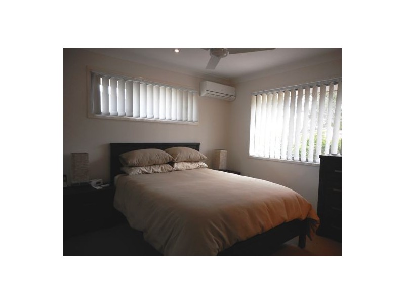 54a Briggs Road, Raceview QLD 4305