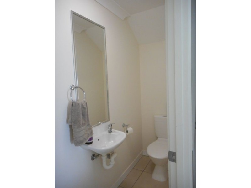 54a Briggs Road, Raceview QLD 4305