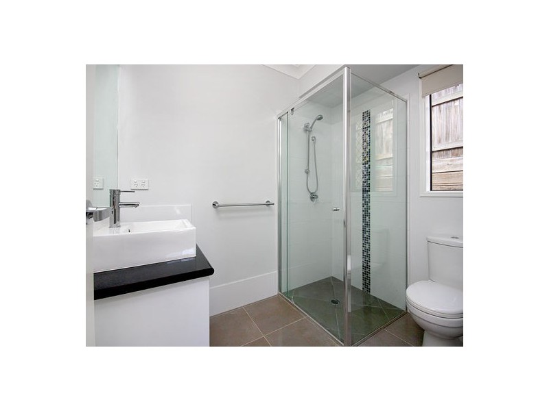 8 Boronia Street, Deebing Heights QLD 4306