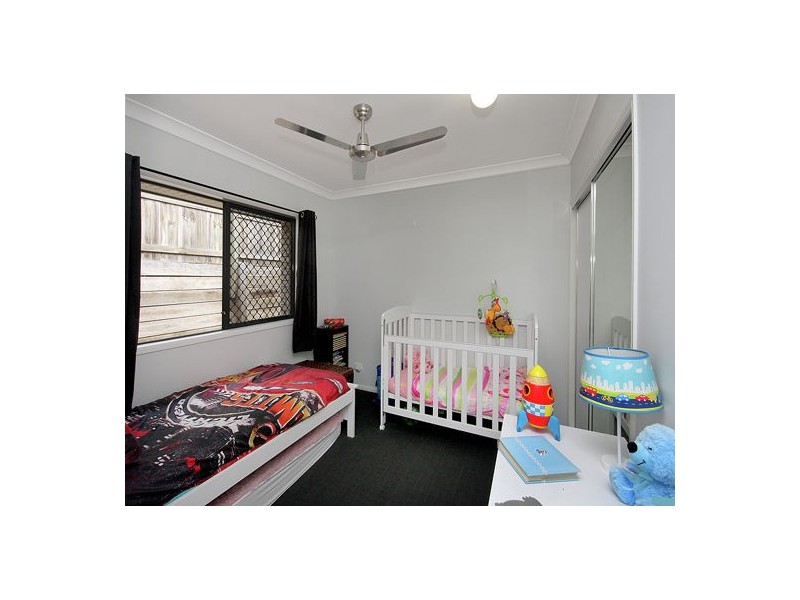 8 Boronia Street, Deebing Heights QLD 4306