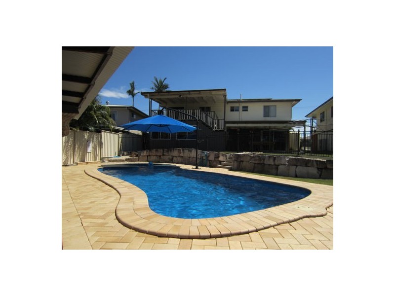 29 Prunda Parade, Raceview QLD 4305