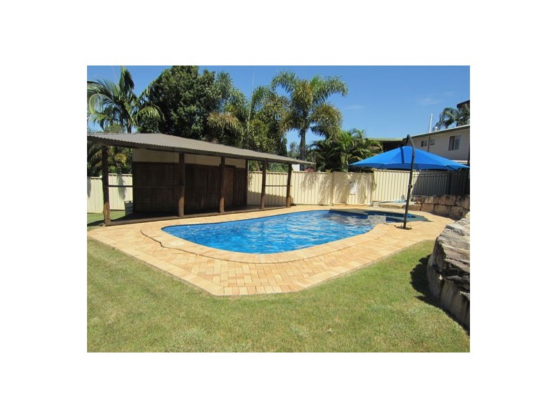 29 Prunda Parade, Raceview QLD 4305