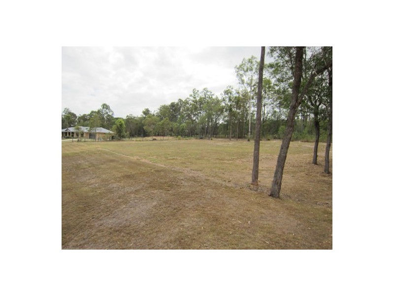 71 Cabernet Crescent, Pine Mountain QLD 4306