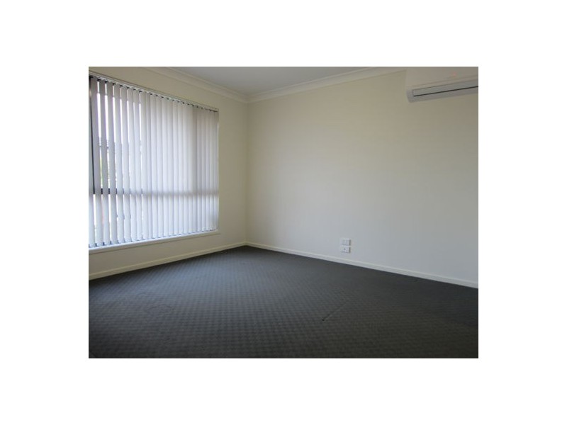7 Kinkajou Street, Deebing Heights QLD 4306