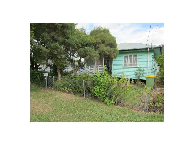 173 Glebe Road, Silkstone QLD 4304