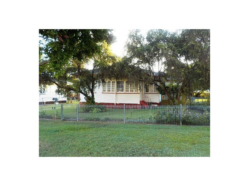 14 Gilmore Street, Leichhardt QLD 4305