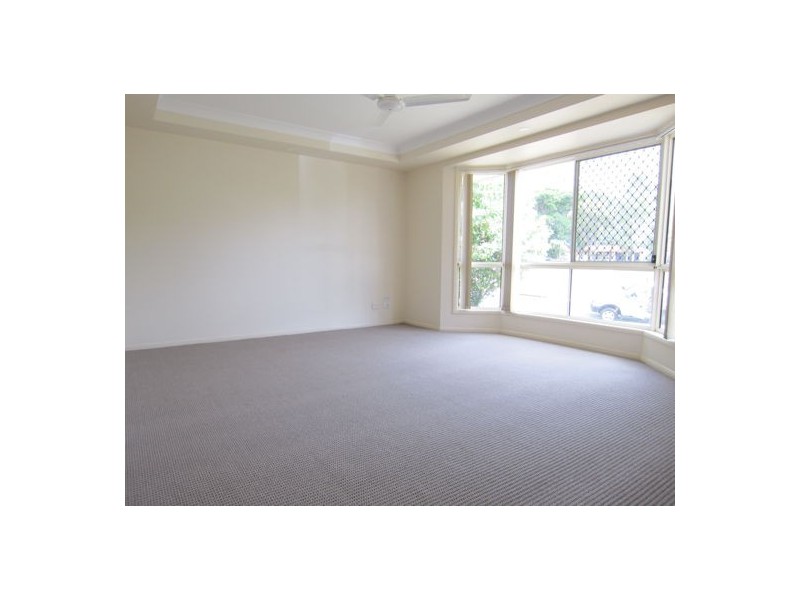 18 Kentia Circuit, Flinders View QLD 4305