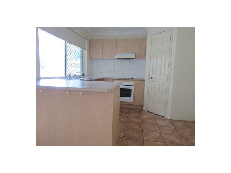 18 Kentia Circuit, Flinders View QLD 4305