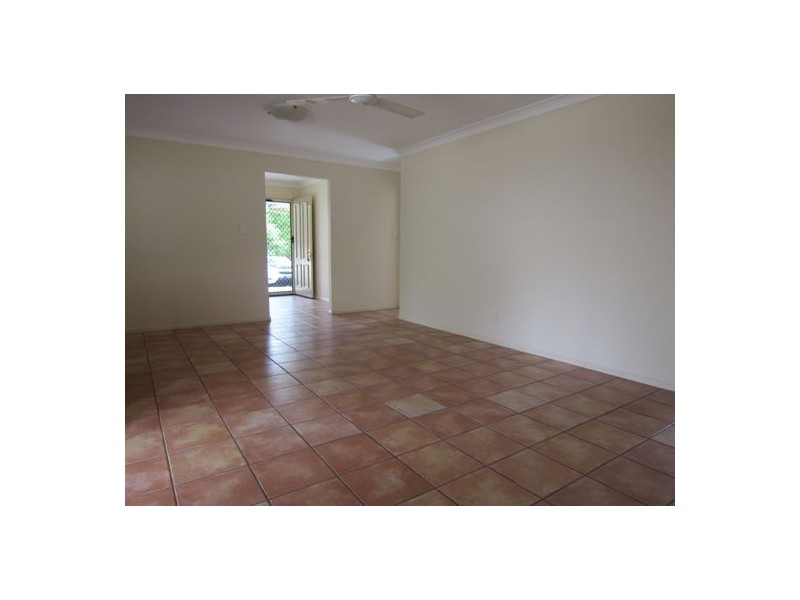 18 Kentia Circuit, Flinders View QLD 4305