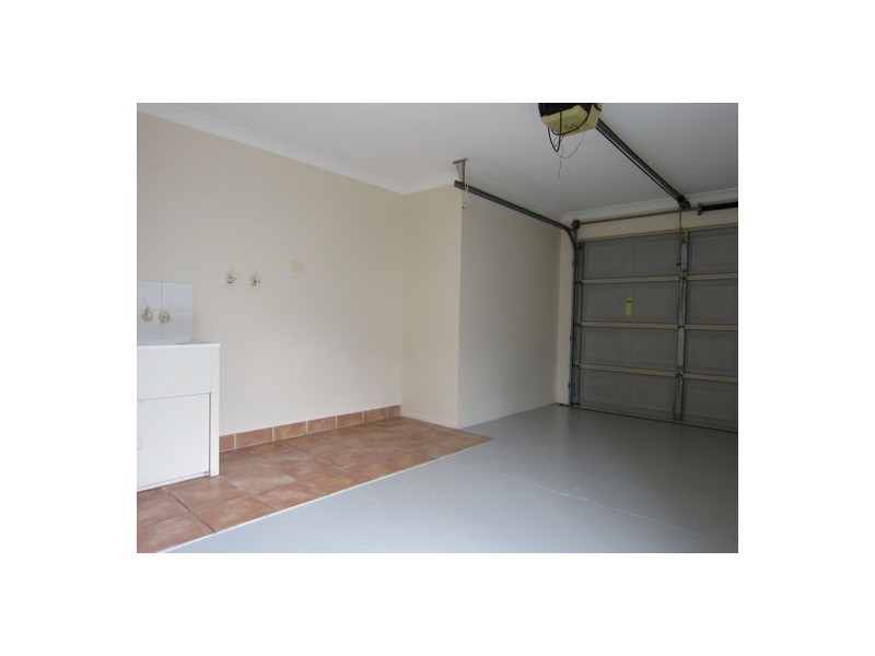 18 Kentia Circuit, Flinders View QLD 4305