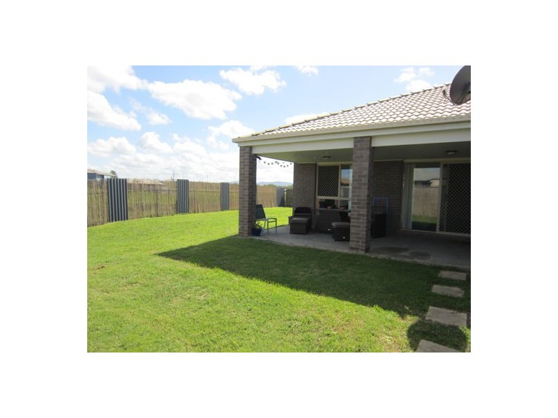 45 Nixon Drive, North Booval QLD 4304