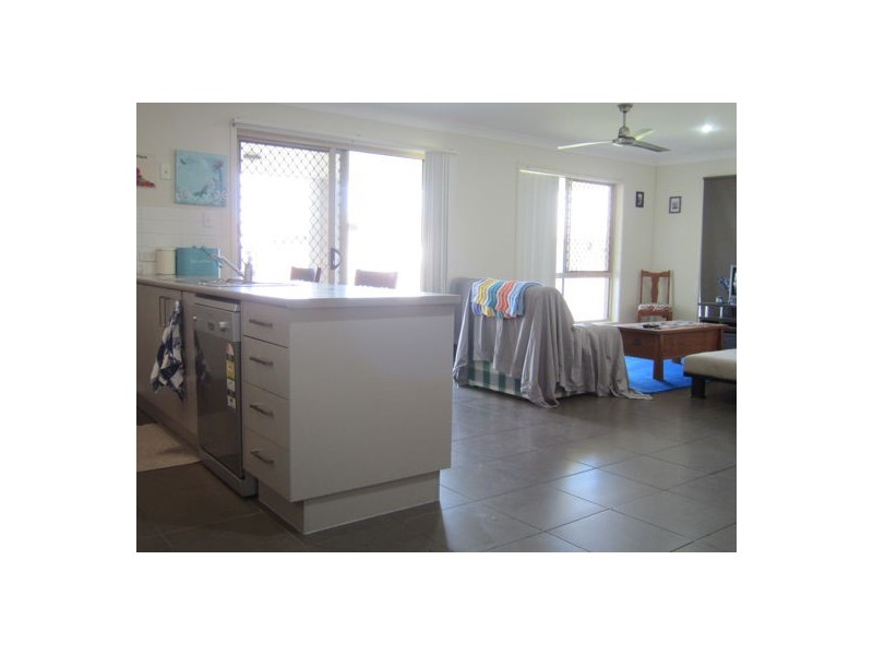 45 Nixon Drive, North Booval QLD 4304