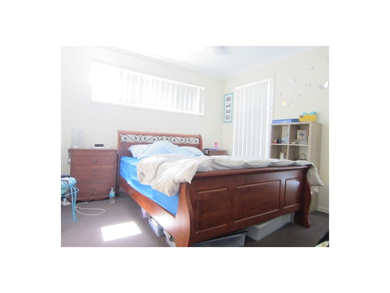 45 Nixon Drive, North Booval QLD 4304