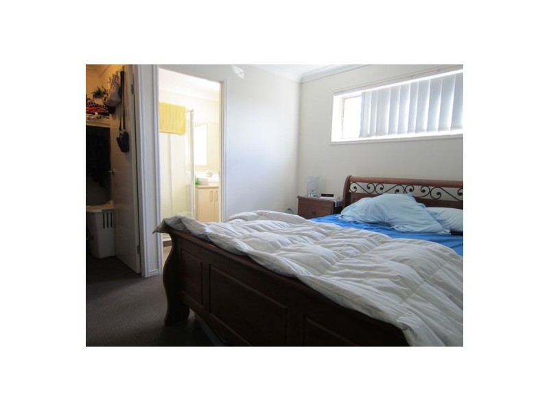 45 Nixon Drive, North Booval QLD 4304