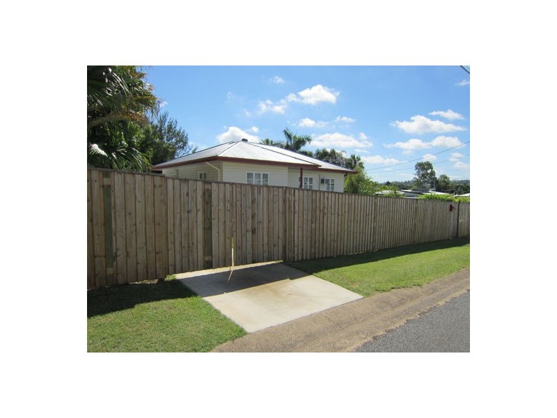 4 Enterprise Lane, Booval QLD 4304
