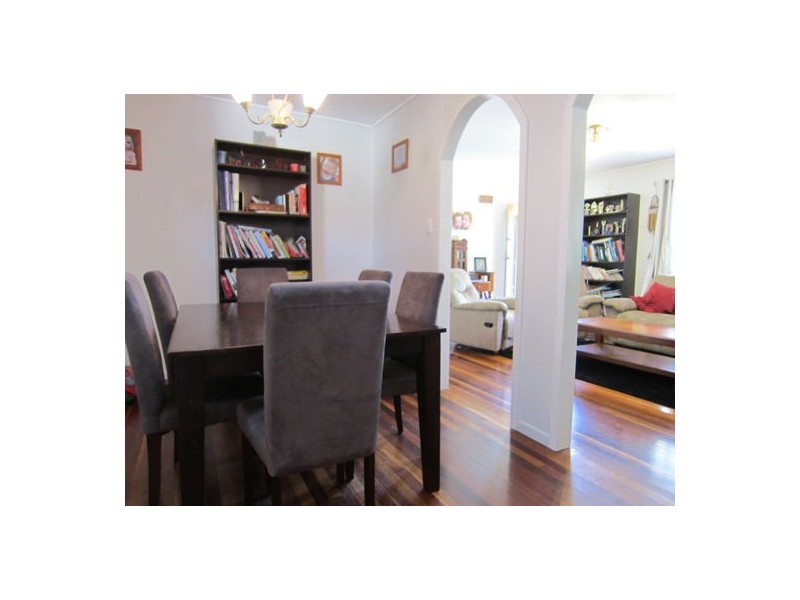 61 Siemons Street, One Mile QLD 4305