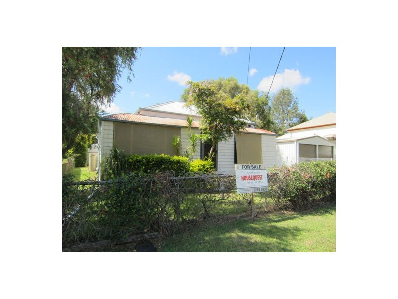 9 Alexandra Street, Booval QLD 4304