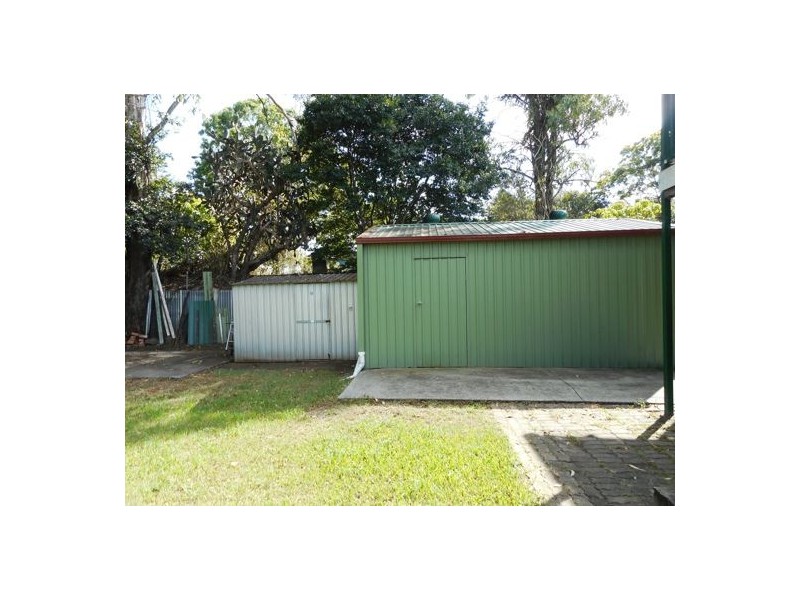 3 Jones Street, Blackstone QLD 4304