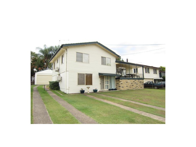 25 Raceview Street, Eastern Heights QLD 4305