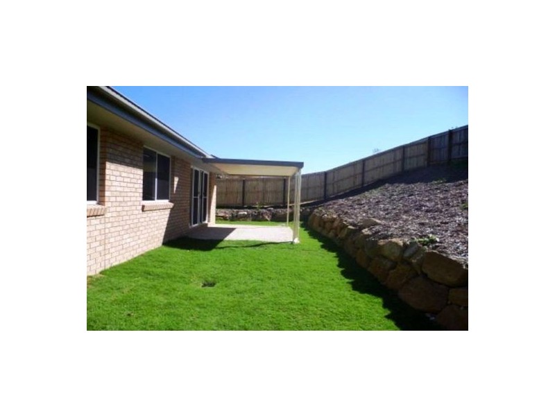 35 Atlantic Drive, Brassall QLD 4305